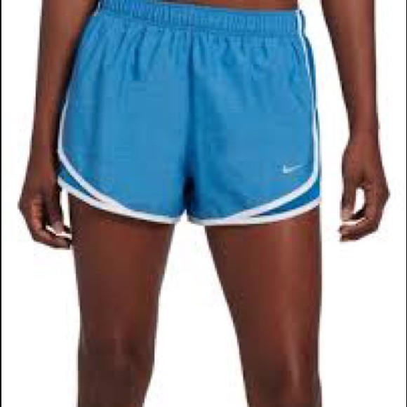 Nike Running Shorts - Picture 4 of 4